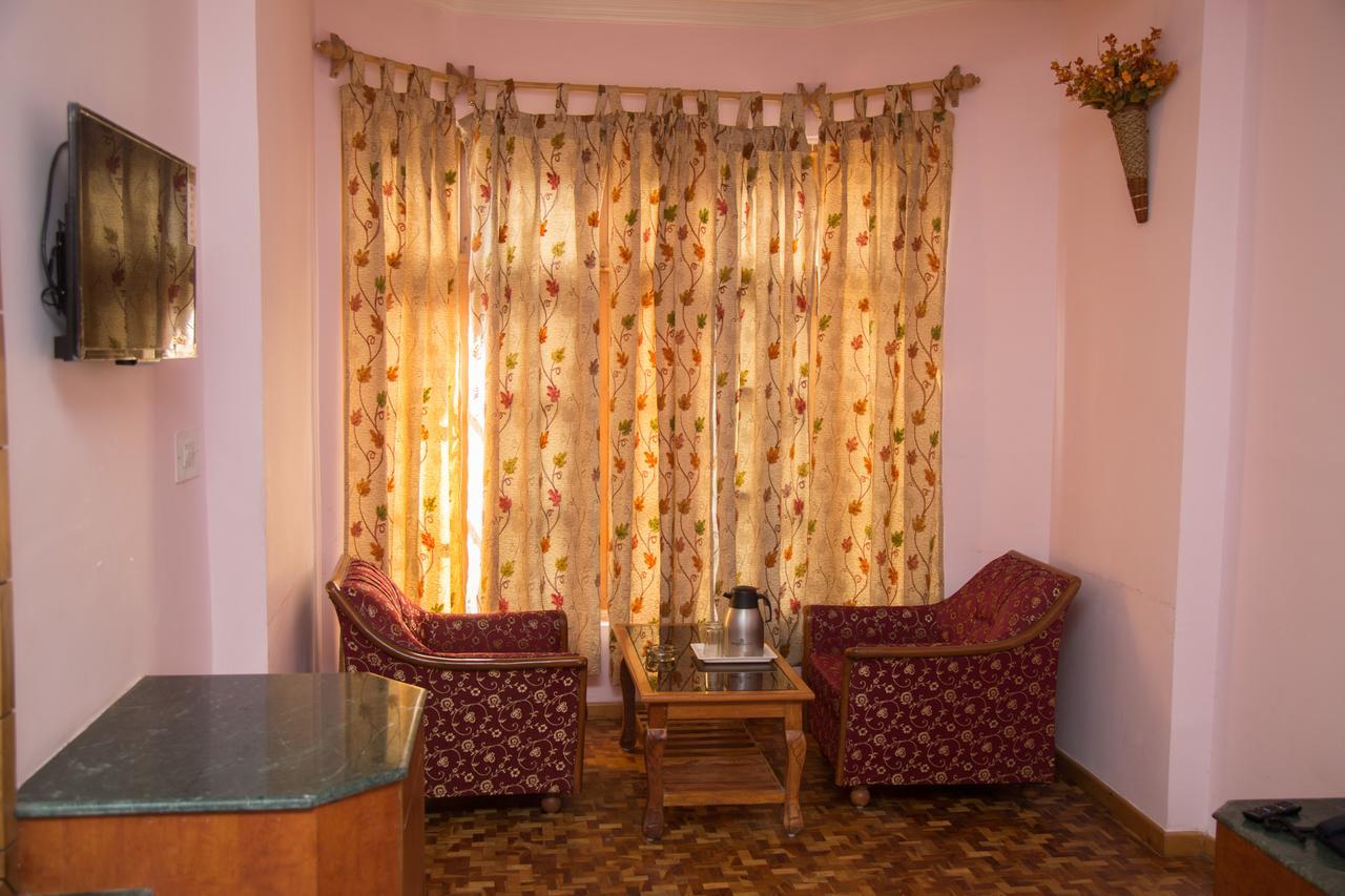 Hotel Satkar Residency - Riverside Old Manali Zewnętrze zdjęcie