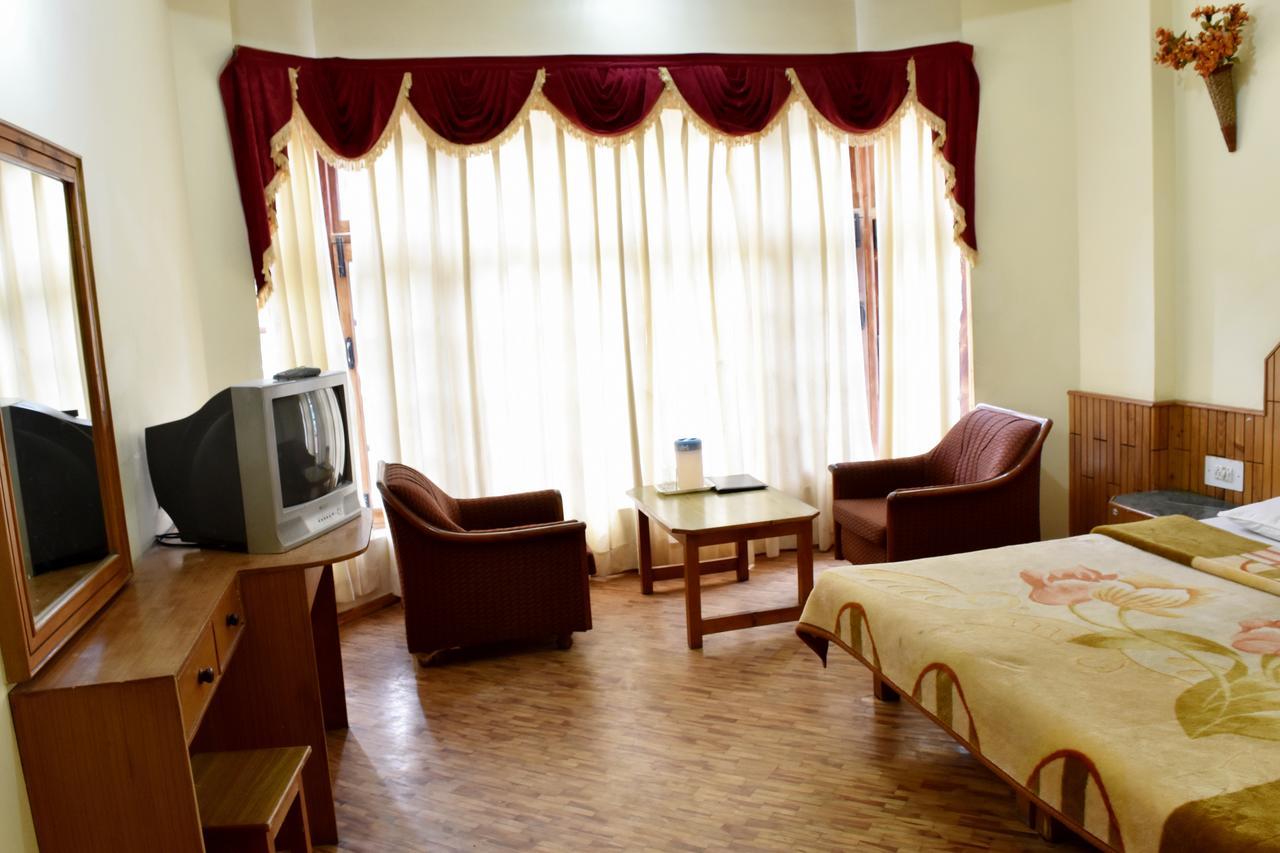 Hotel Satkar Residency - Riverside Old Manali Zewnętrze zdjęcie
