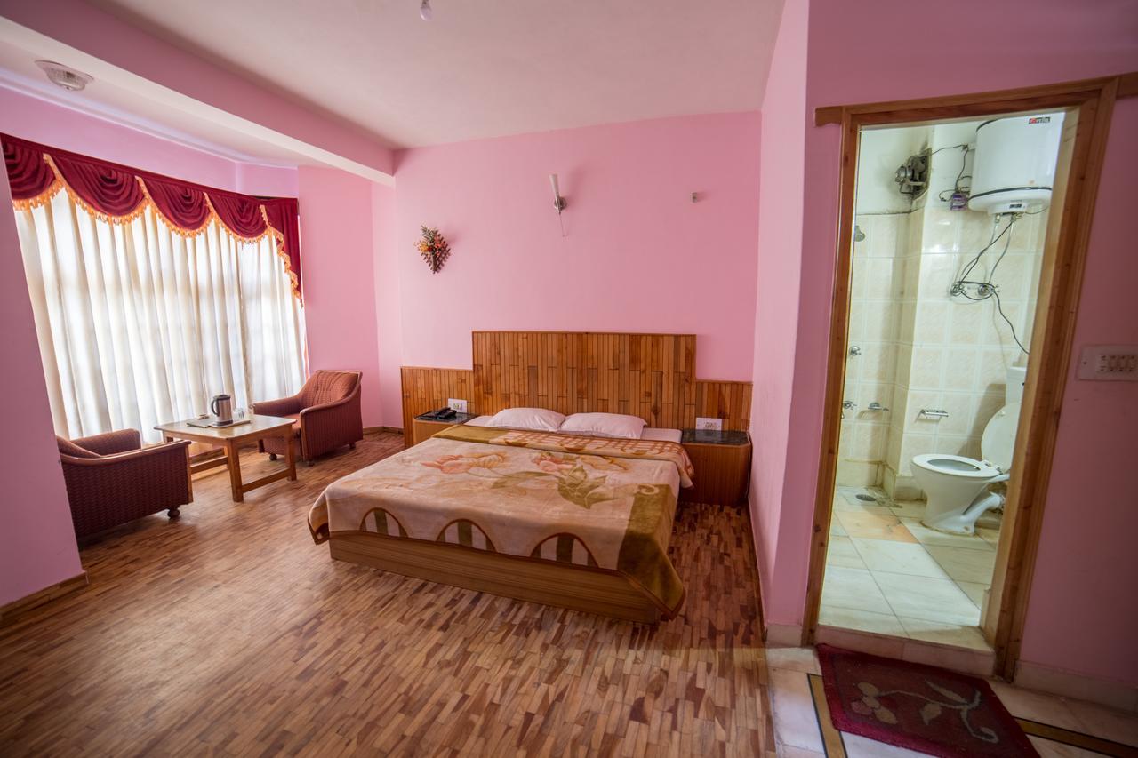 Hotel Satkar Residency - Riverside Old Manali Zewnętrze zdjęcie